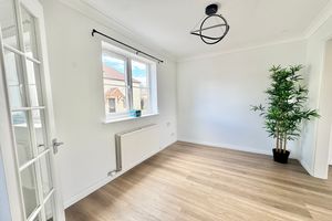 Dining Room- click for photo gallery